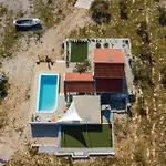 Isolated Paradise Adio Mare Brac * ميلنا