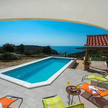 別荘 Isolated Paradise Adio Mare Brac ミルナ