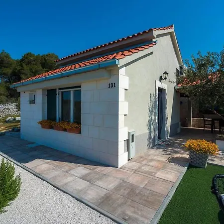Holiday home Isolated Paradise Adio Mare Milna Brac *